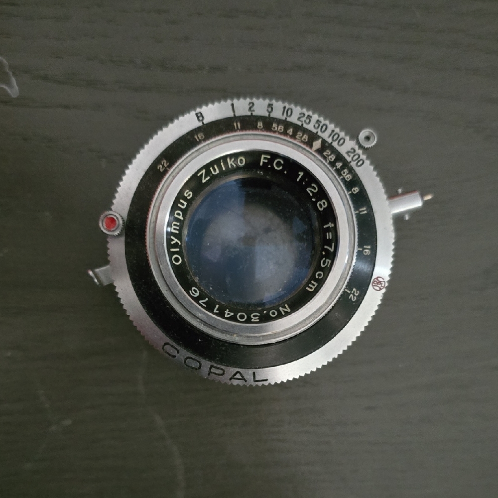Olympus Zuiko FC 1:2.8 17.5mm Lens - Silver and Black